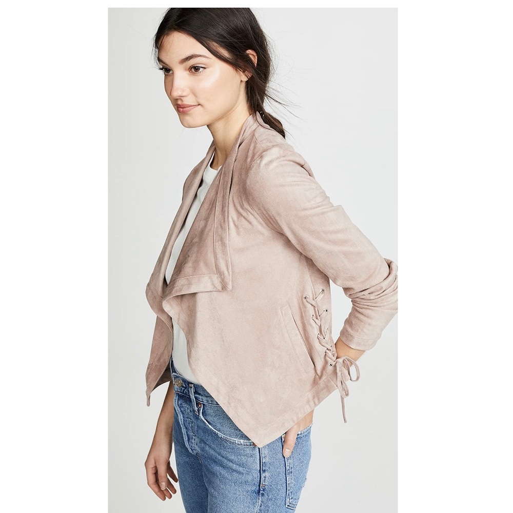 BB Dakota in great drape suede jacket